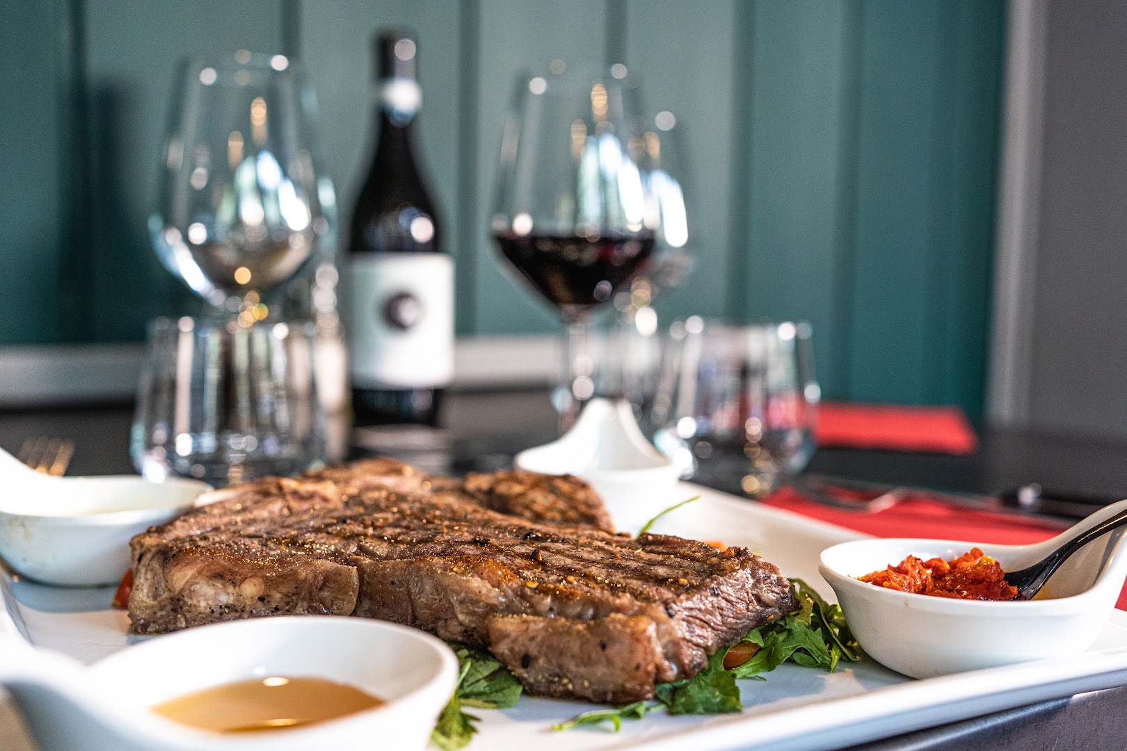 Vinile Live Restaurant