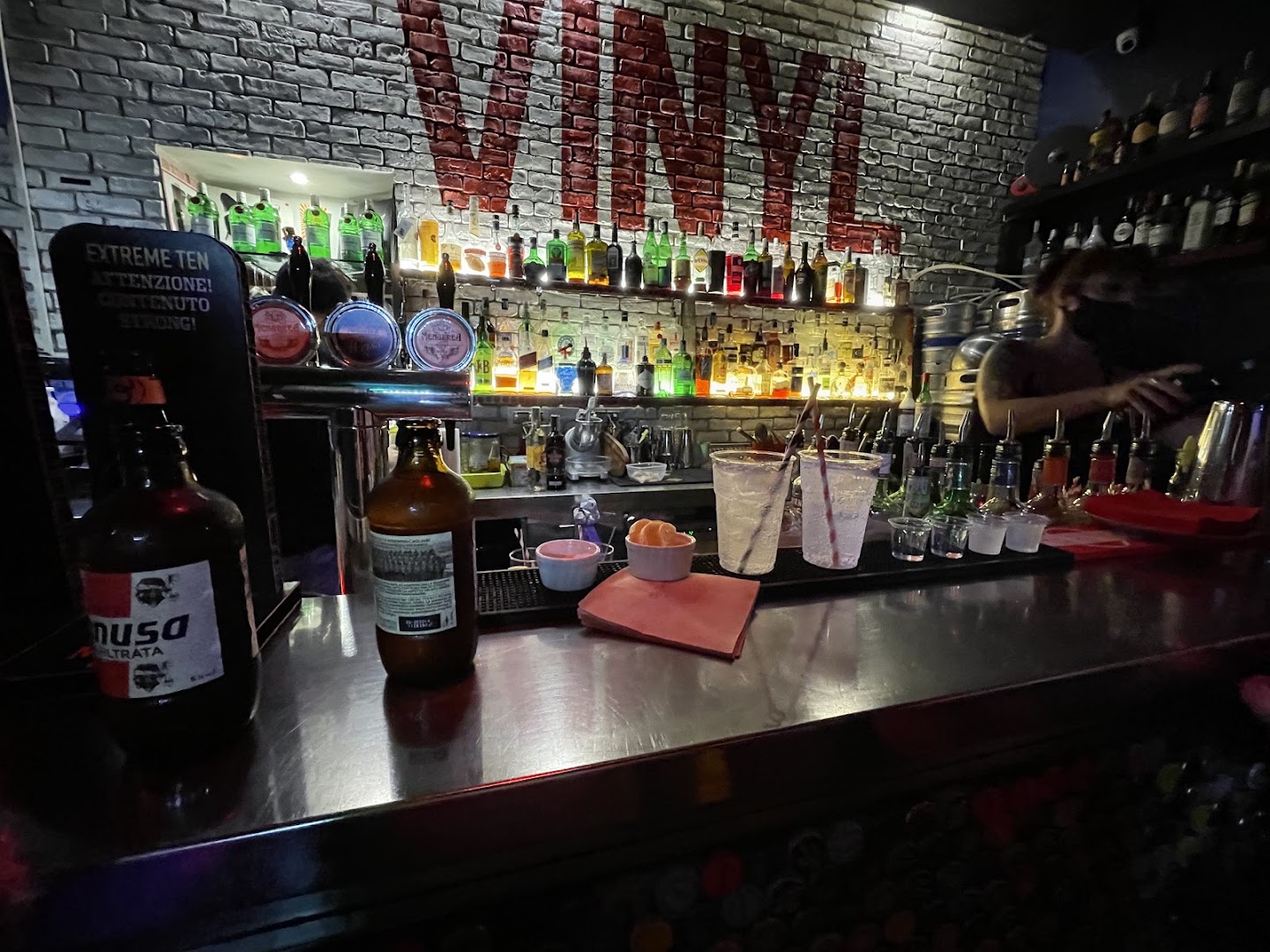 Vinyl Pub