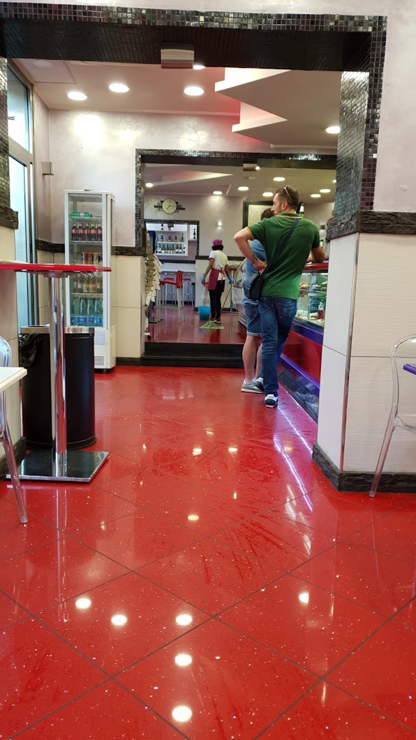 Violarosso gelateria caffè dolci, Roma