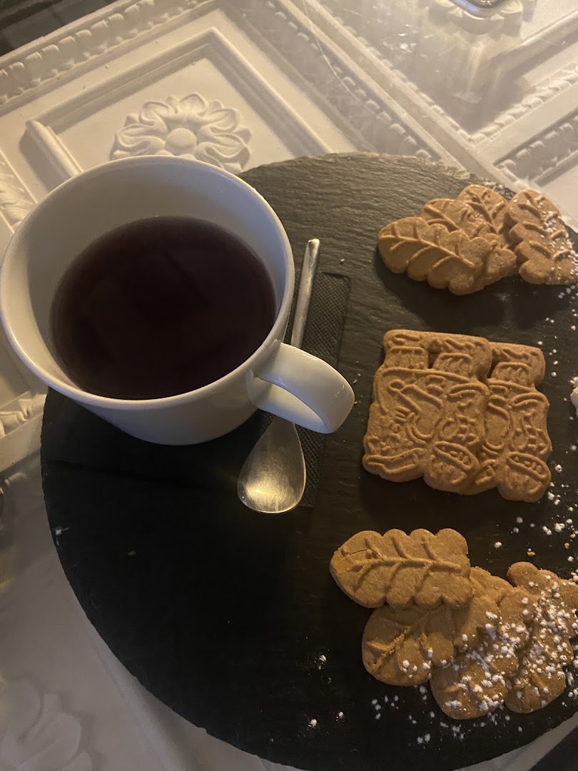 Visionnaire Coffee and Tobacco