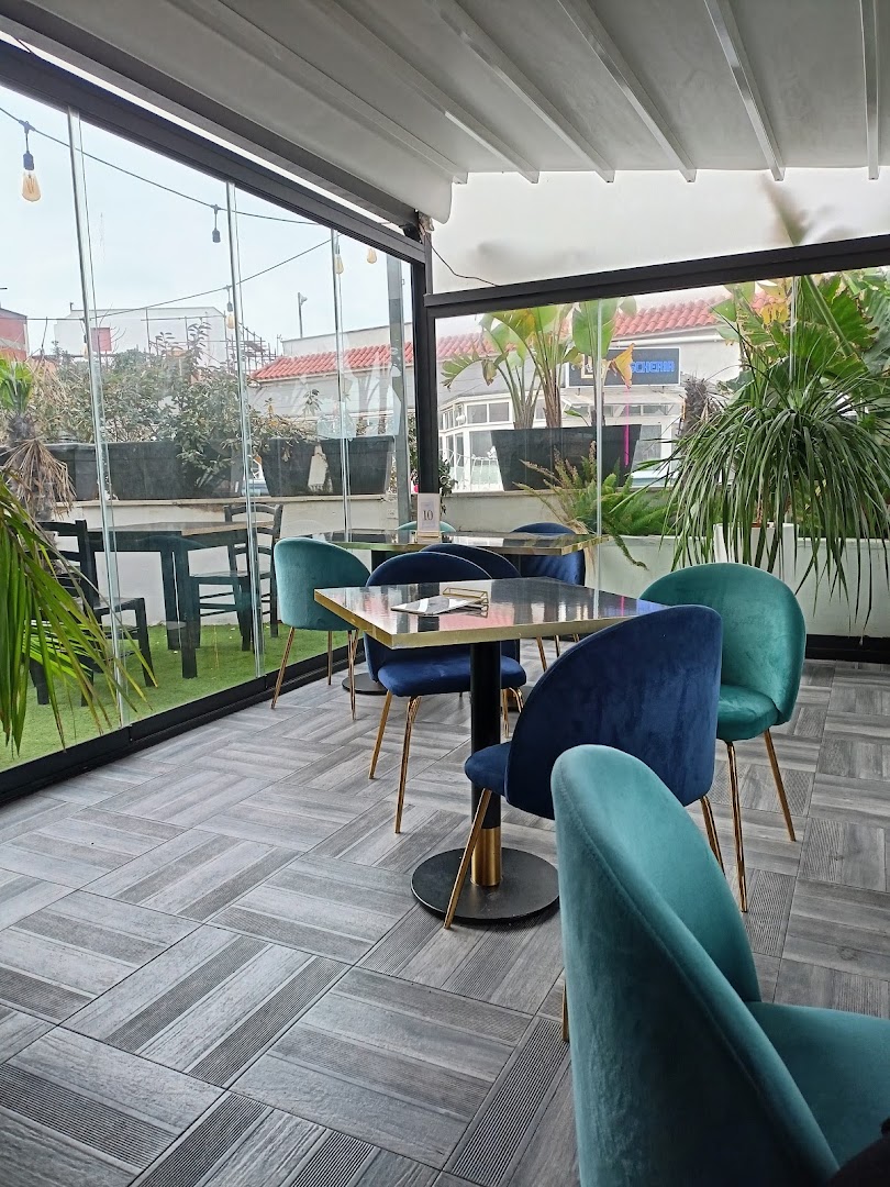 Vista Fiumicino Caffè - Bistrot - Cocktail Bar e Tabacchi, Fiumicino