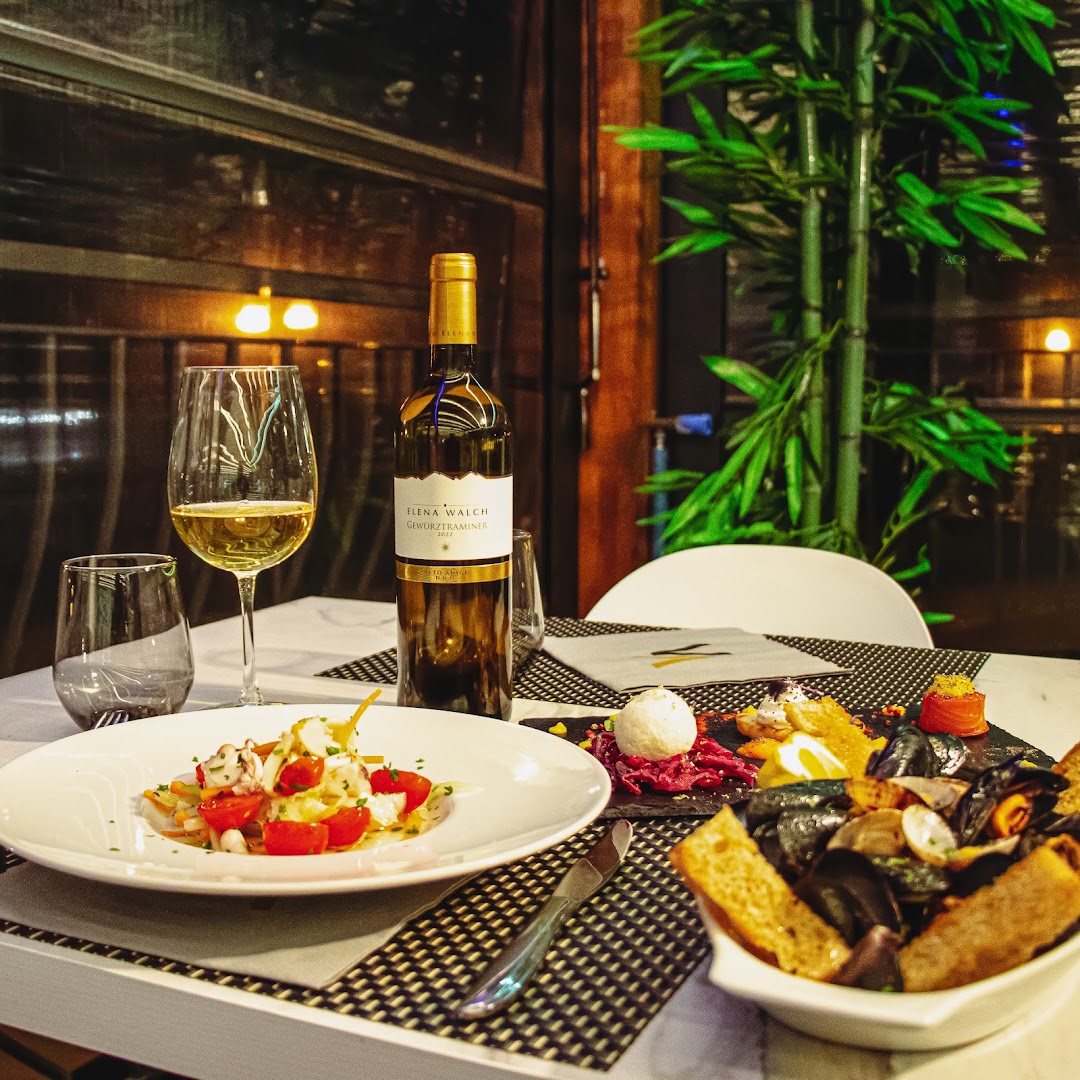 Vista Wine Bar | Aperitivo e Cucina con Vista Lago - Castel Gandolfo