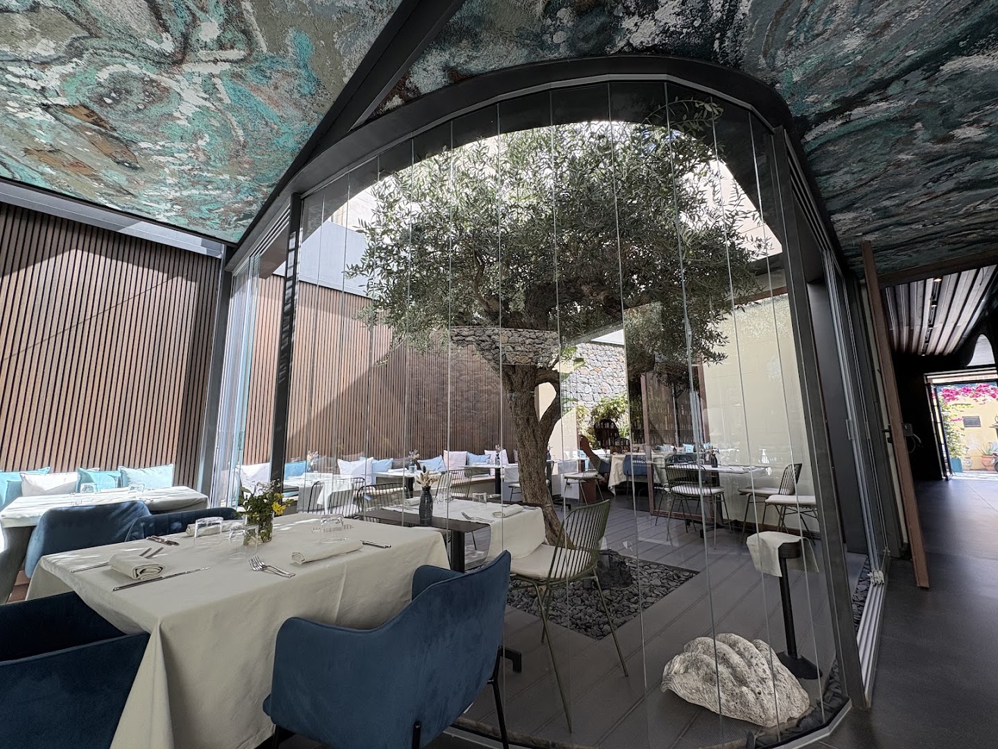 Voga Garden Restaurant and sushi in Garden
