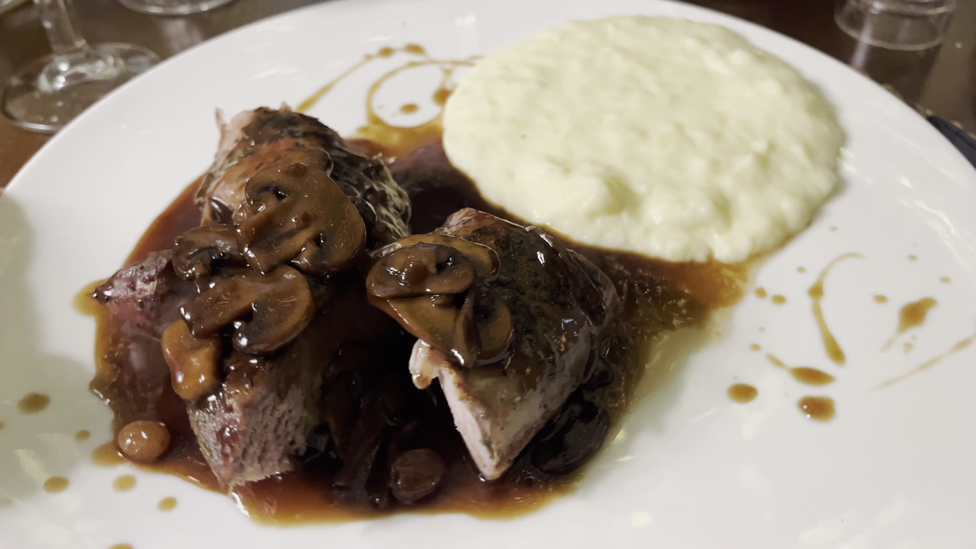 Volveré | ristorante spagnolo con brace