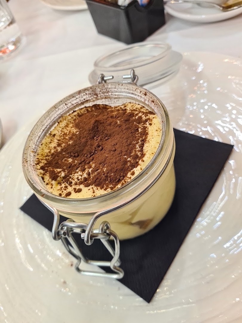 Vulcano Milano Braceria con Pizza