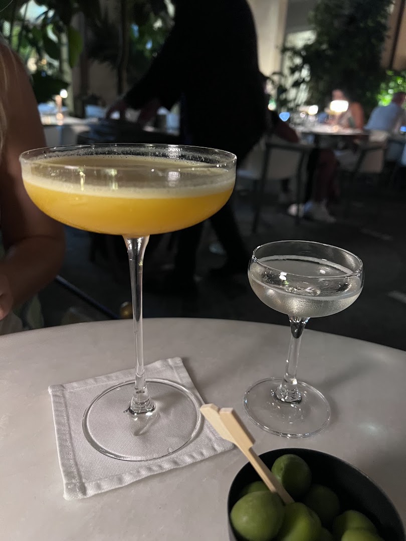 W Lounge