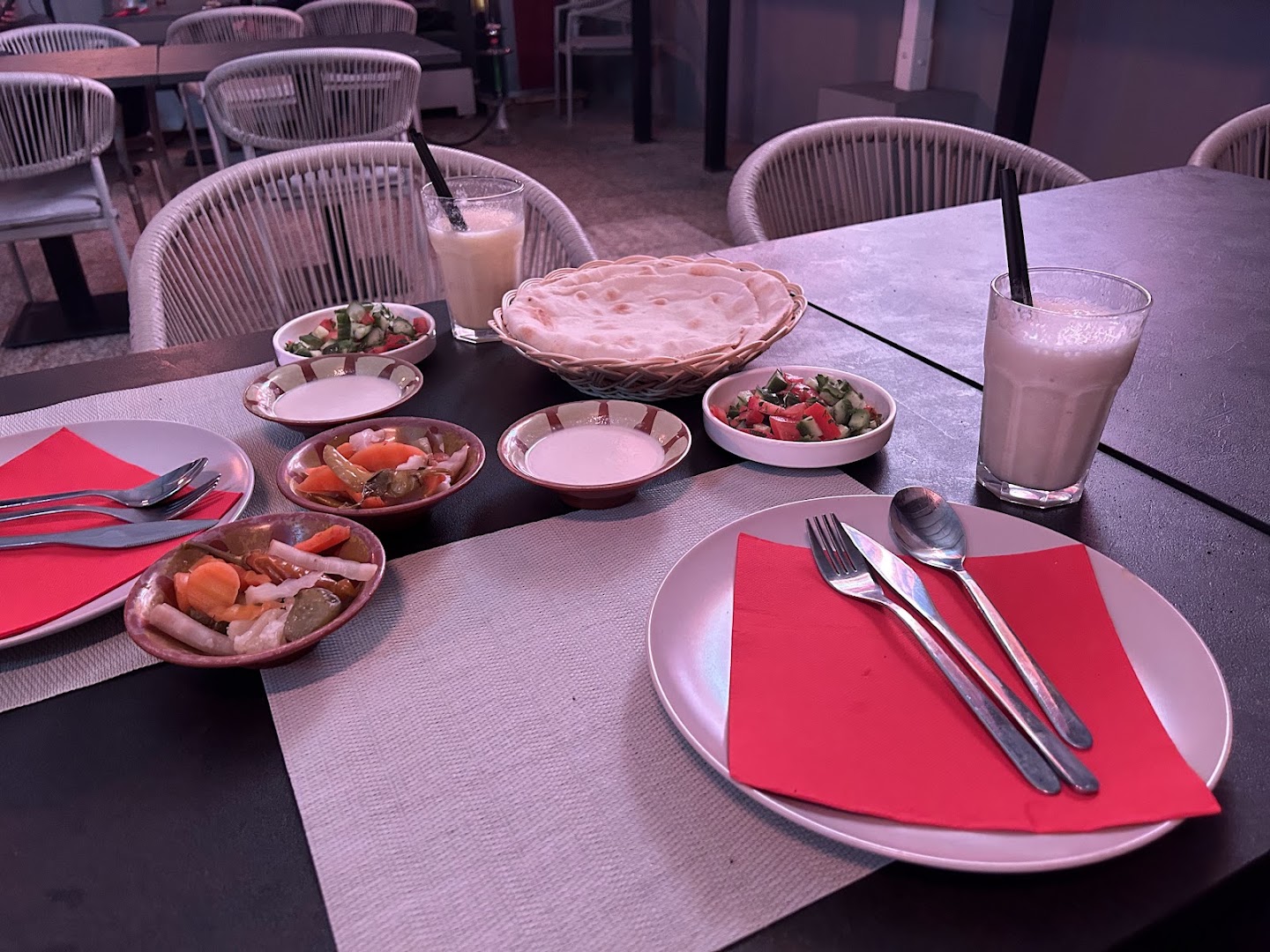 Waard Ristorante & Narghilè