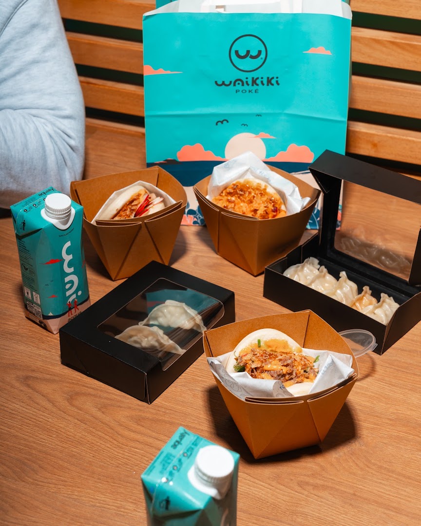 Waikiki Hawaiian Food - Roma Termini