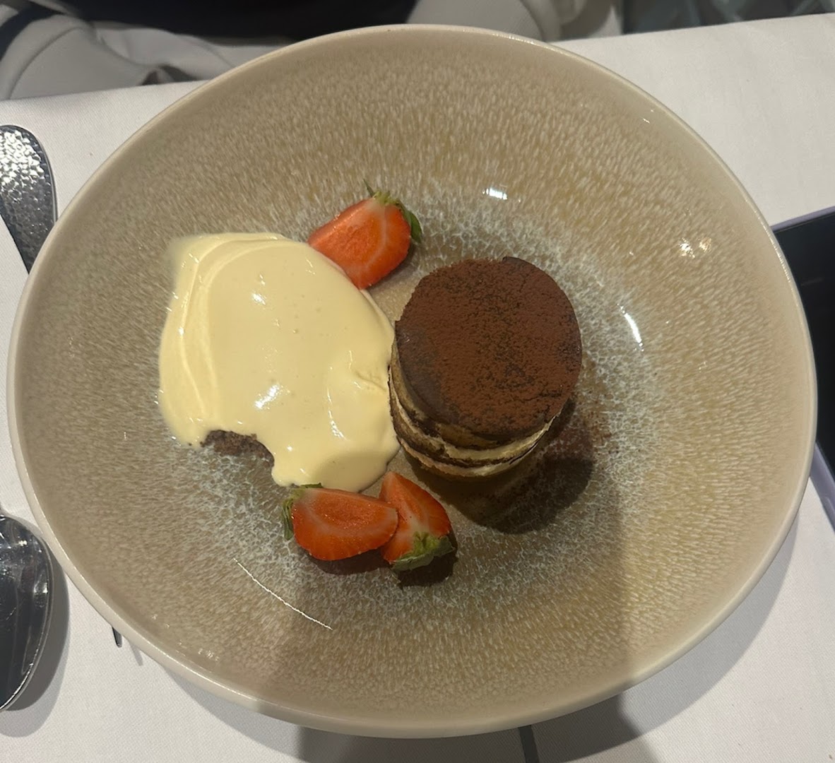 Waink's - Restaurant & Loungebar