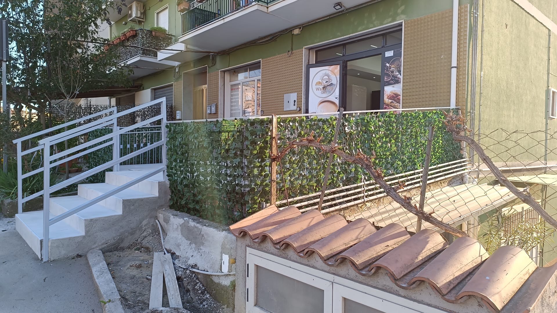 Wake Up Café, Cassano all'Ionio