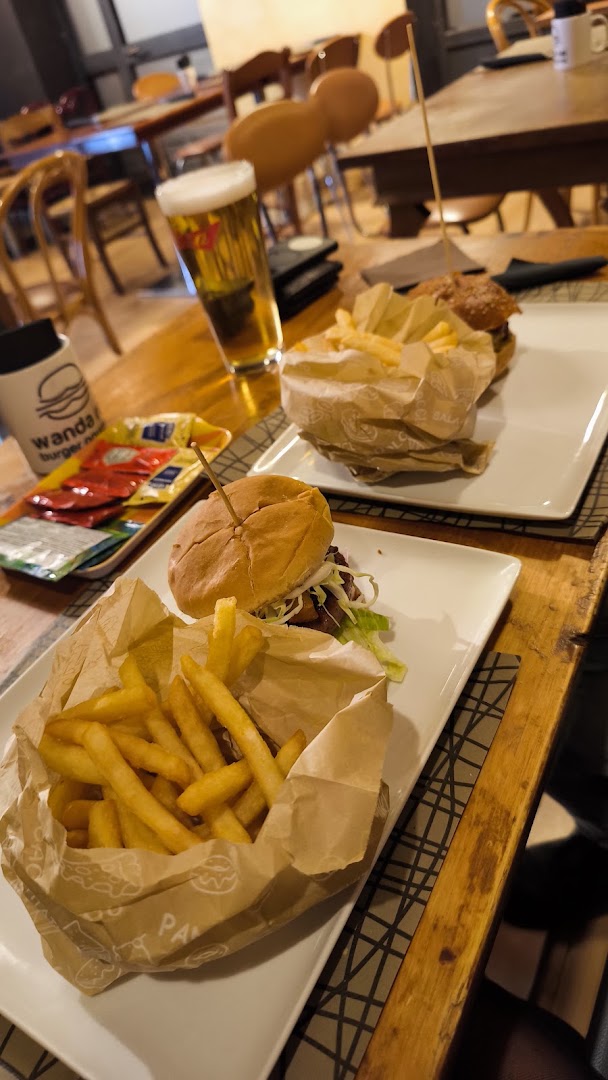 Wanda Rei Burger Gourmet