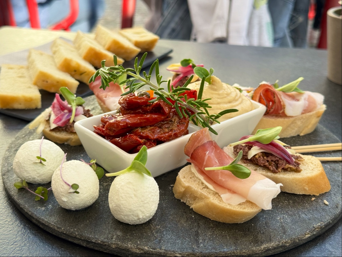 Weinhaus Punkt