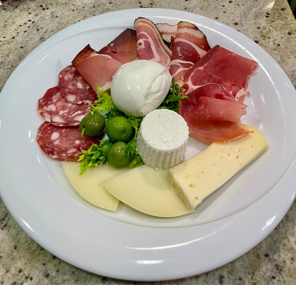Welcome Ristobar Pizzeria Braceria (Distributore ENI)