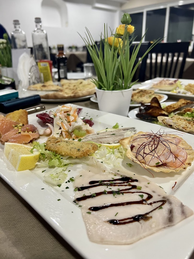 White House - Restaurant 2.0, Siderno