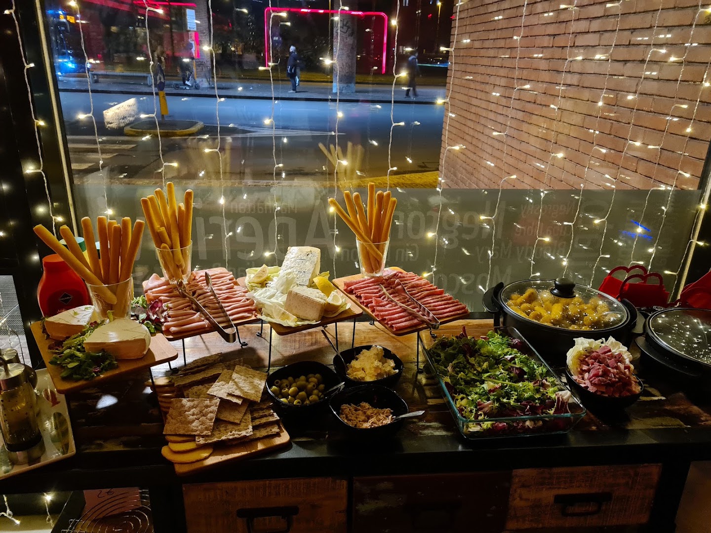 ¿Who's Bad? Bar, Aperitivo e Hamburger Vimercate, Vimercate