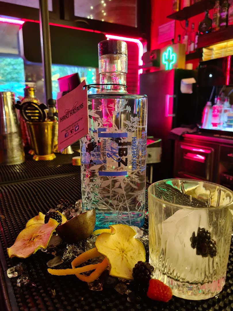 ¿Who's Bad? Bar, Aperitivo e Hamburger Vimercate