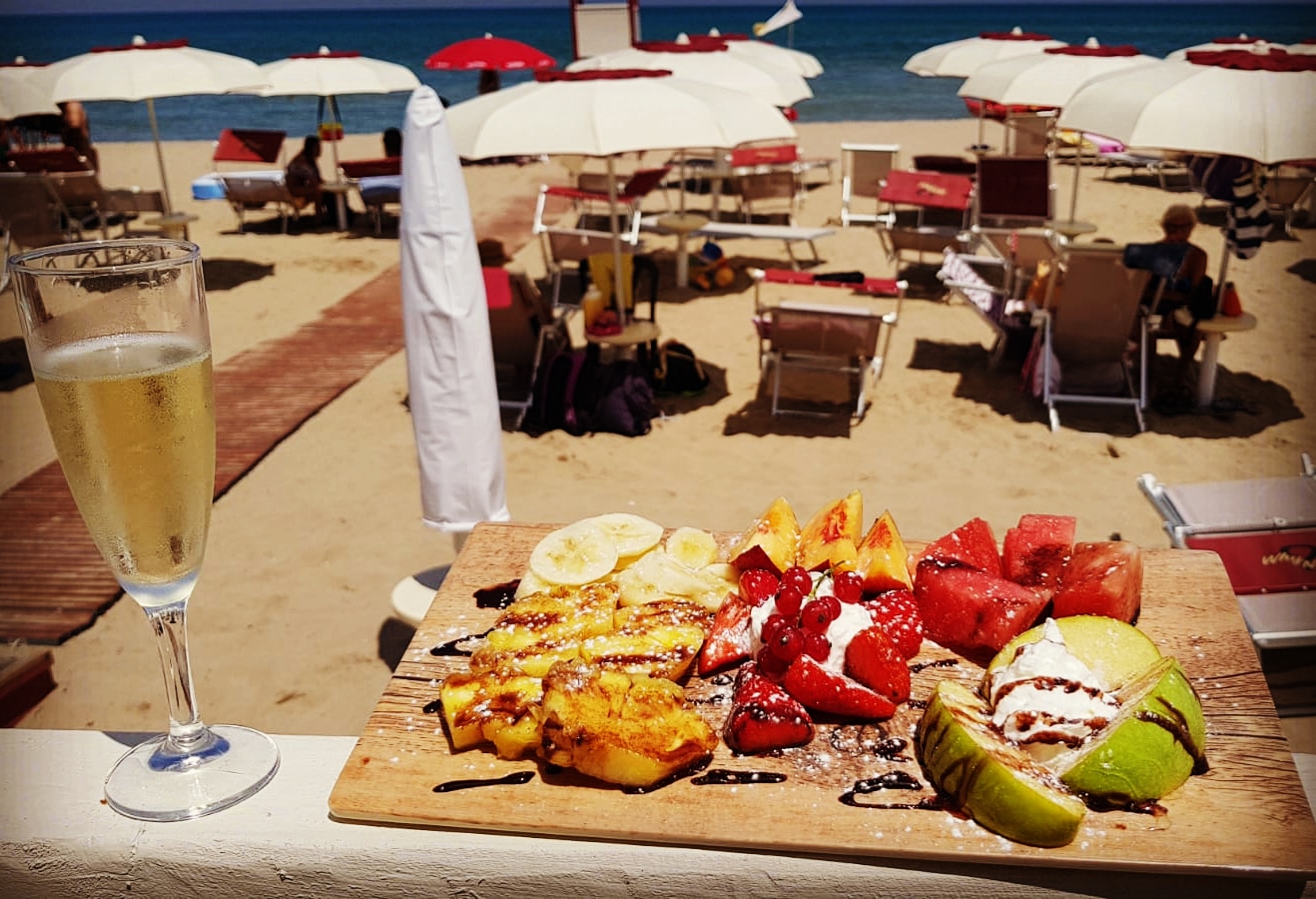 Why Not? Beach Club Bar - Pizzeria - Ristorante