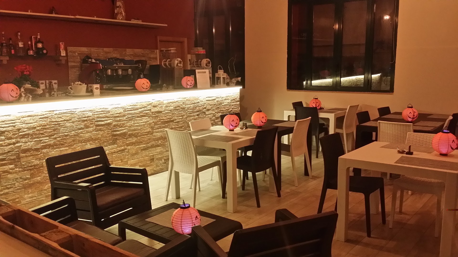 Why Not? Beach Club Bar - Pizzeria - Ristorante