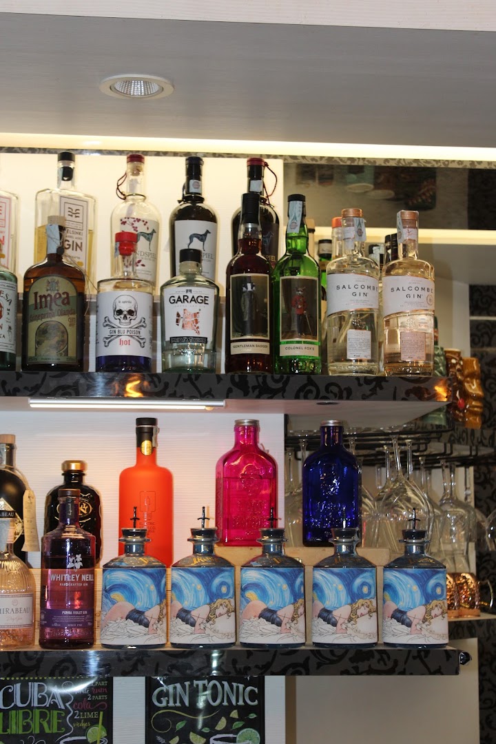 Willy Bar