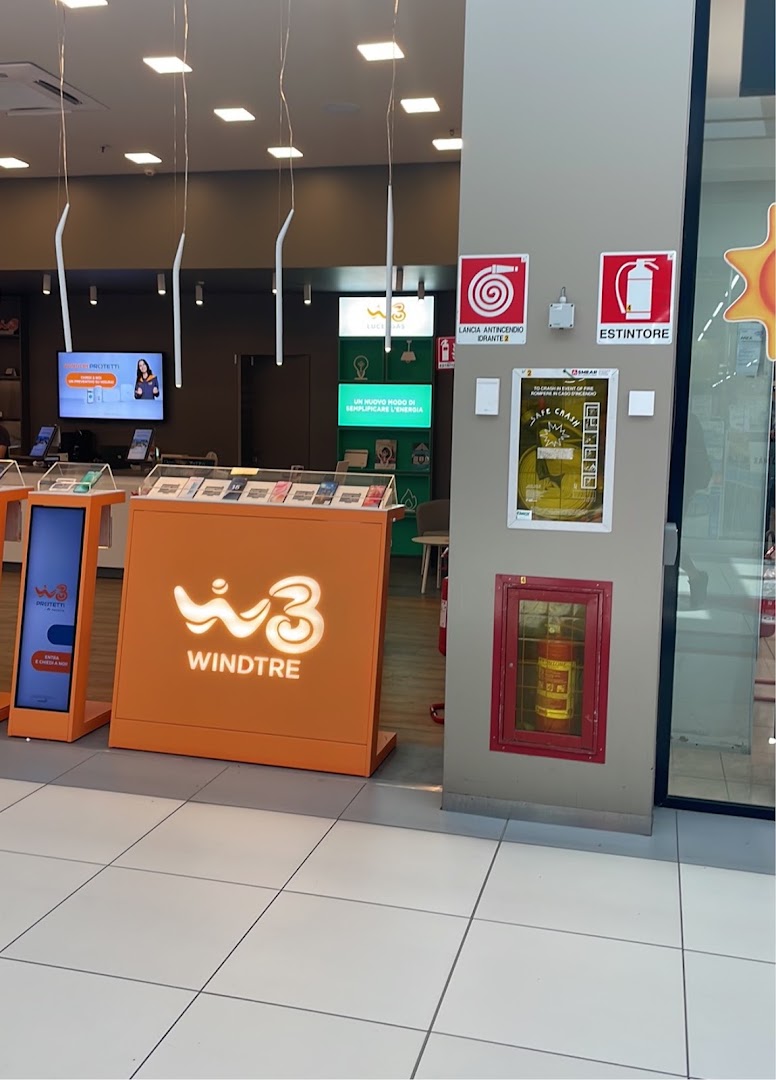 WINDTRE Store | CC Tiburtino