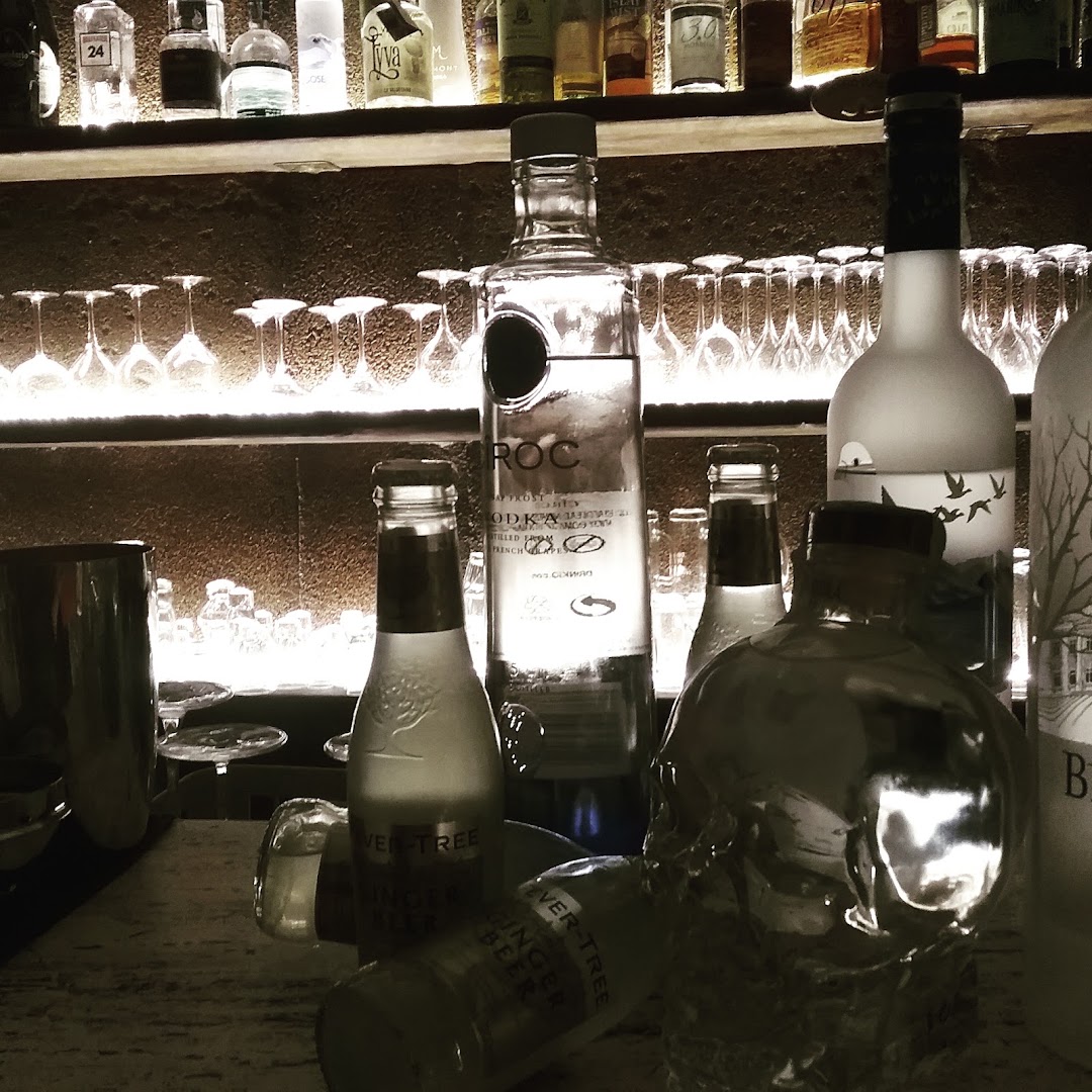 Wine bar 100% Bombo 2