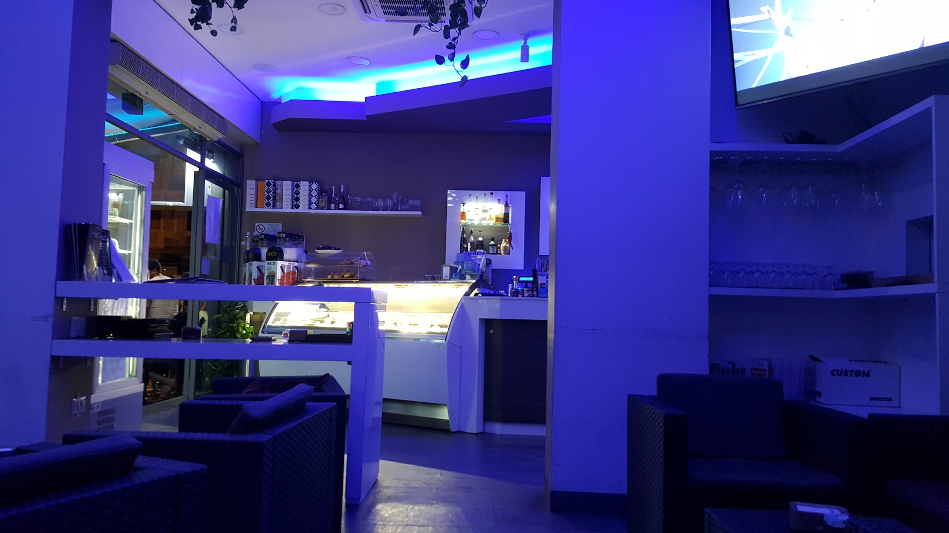 Wine Bar Leo