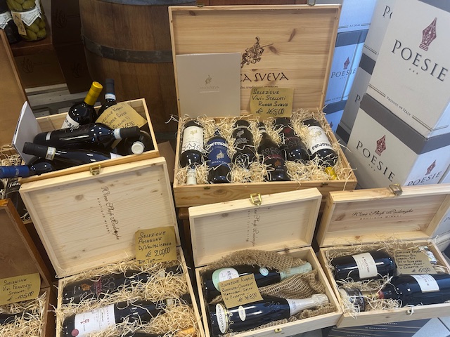 Wine Shop Padenghe Cantina di Soave