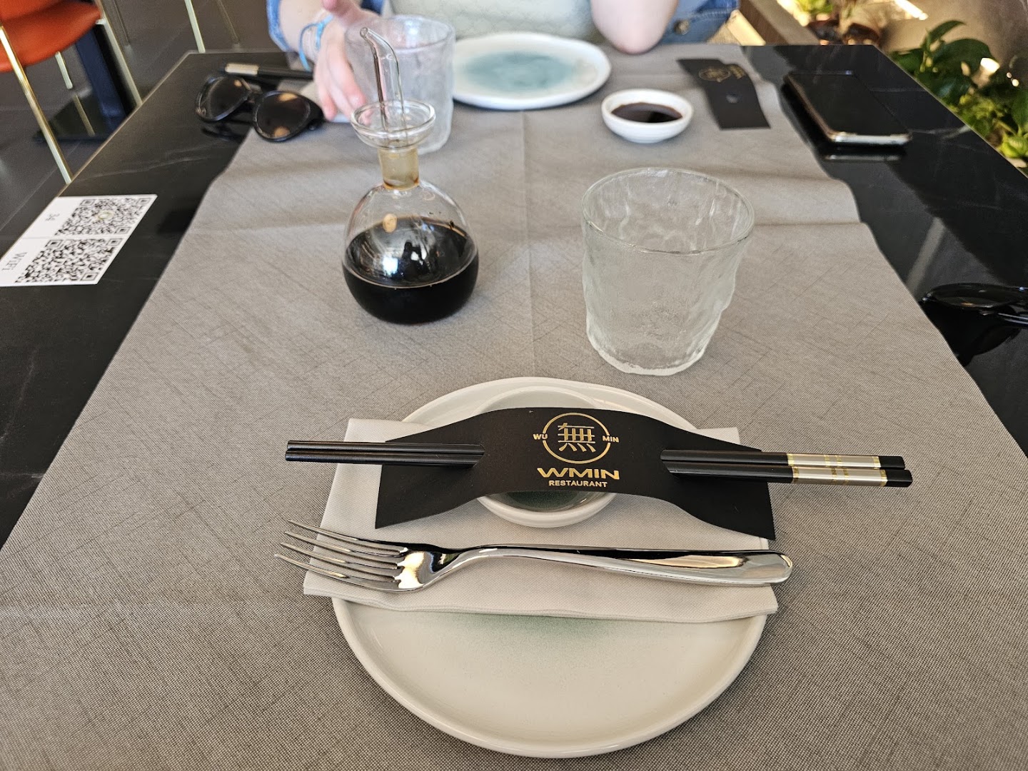 Wmin sushi restaurant