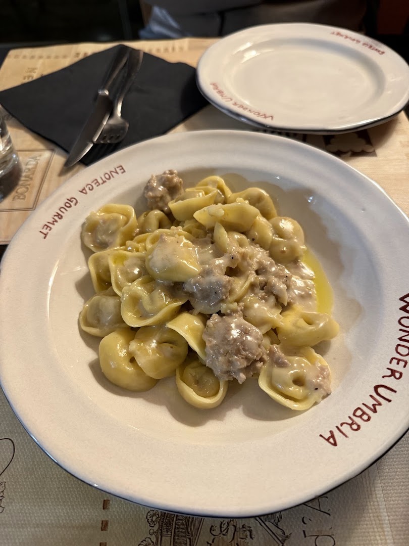 WonderUmbria Enoteca Gourmet