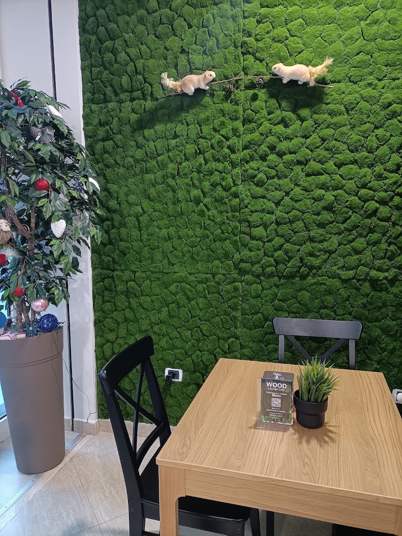 Wood Lounge Cafe