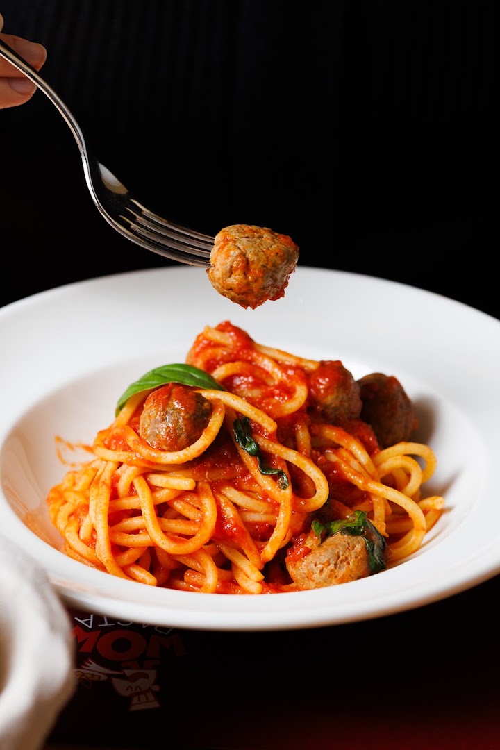 Wow Pasta, Como