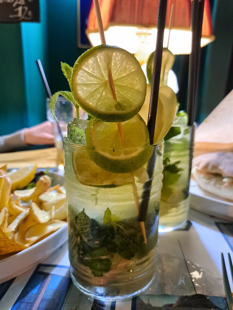 Wunderbar Café