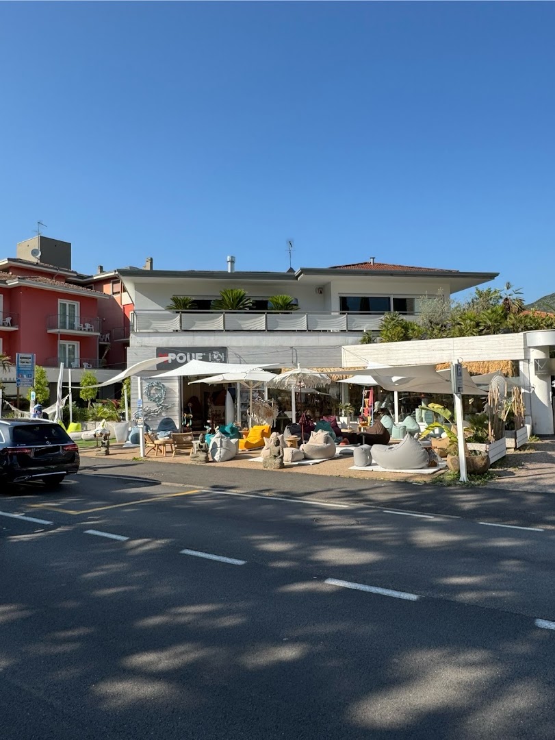 XPOUF STORE