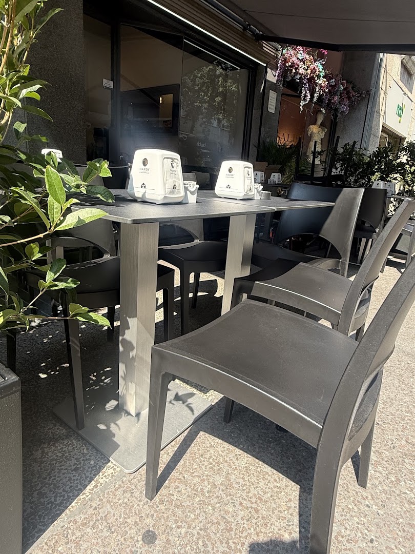 YARD Cafè
