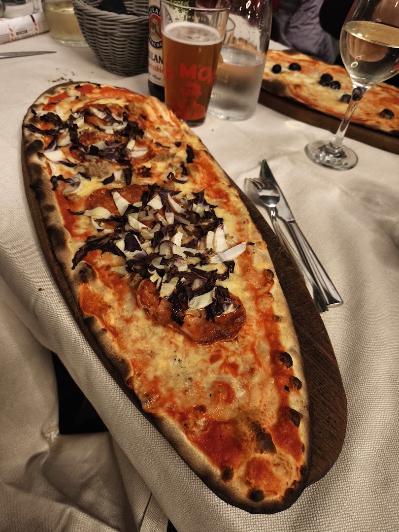 Yelken Pizzeria & Steakhouse