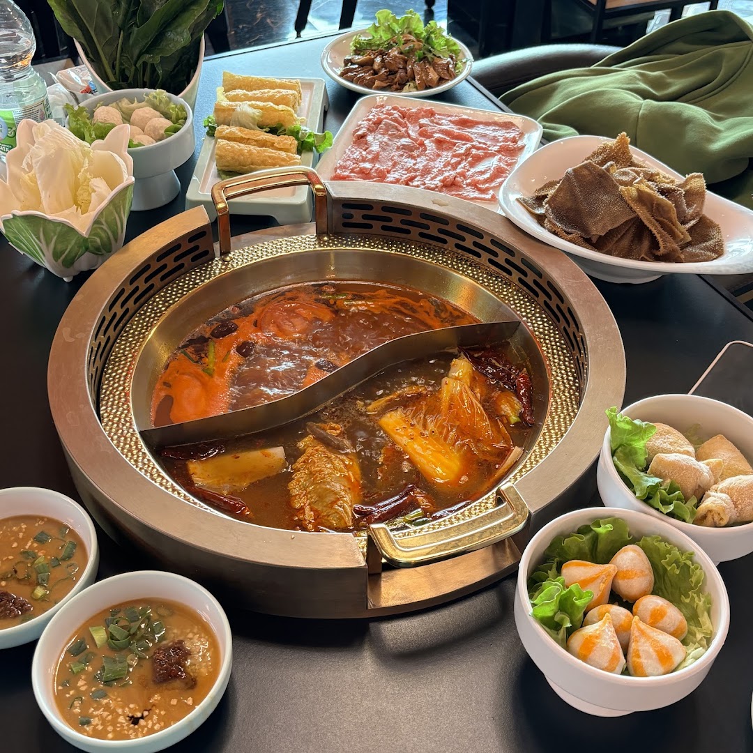 YIKKO HOTPOT 一口香火锅