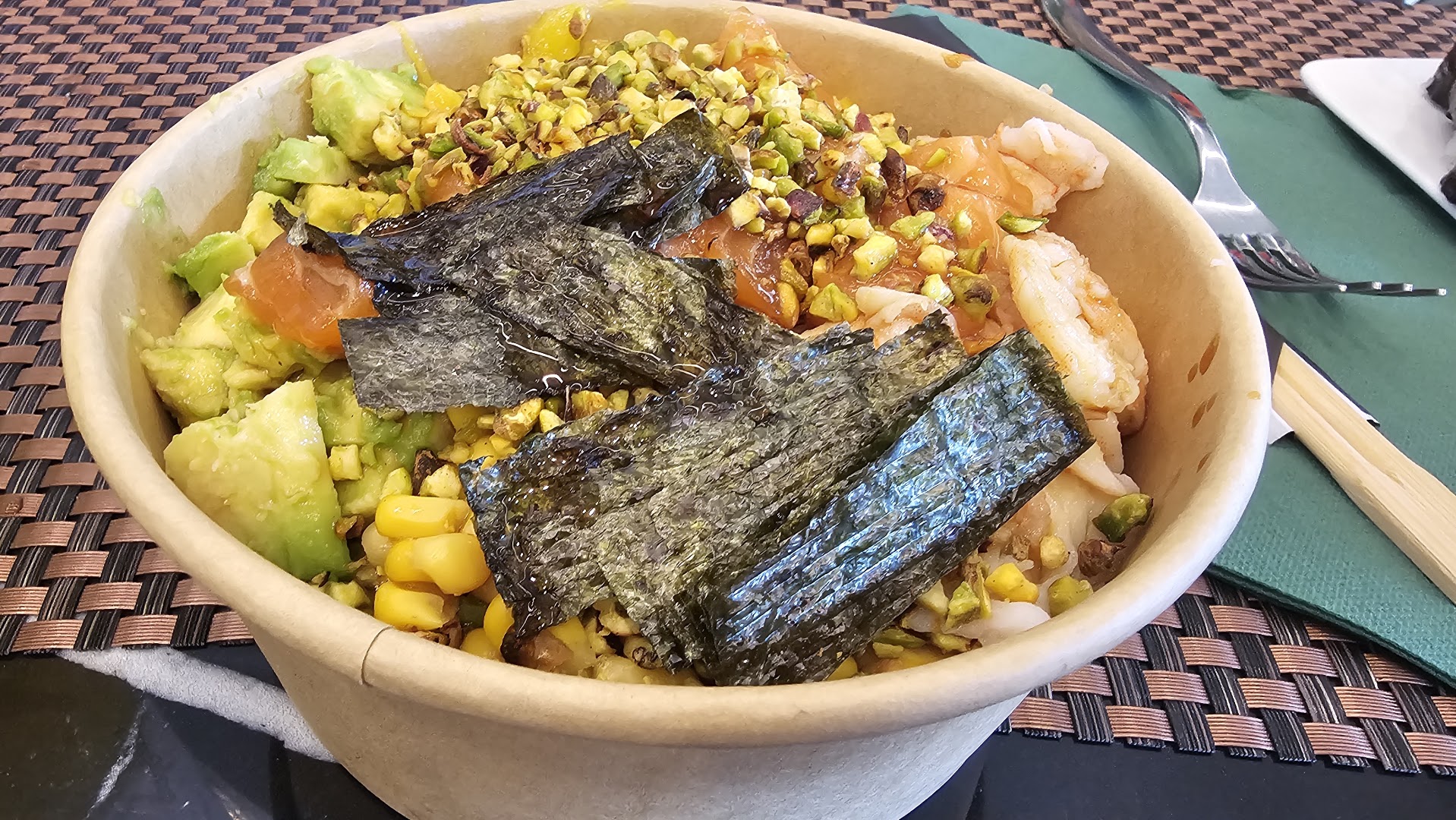 YILI café & restaurant