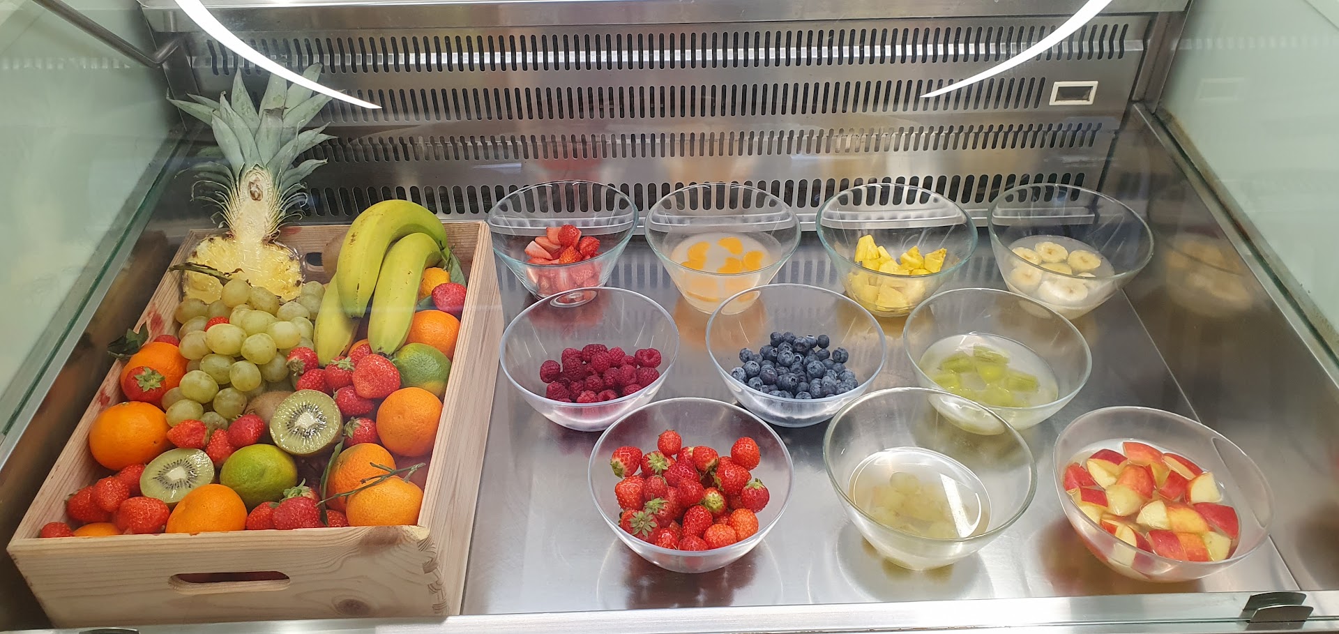 Yogurteria gelateria creperia Yo-goo, Riva del Garda