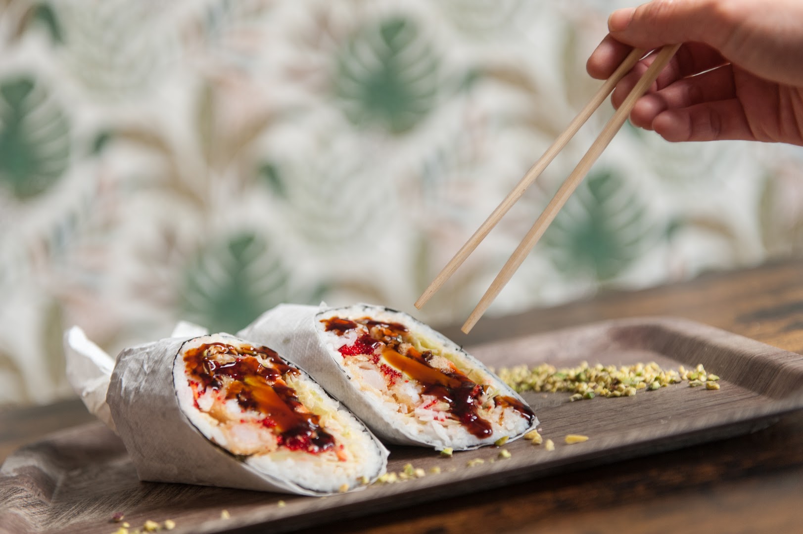 Yoi - Pokeria Burrito Sushi