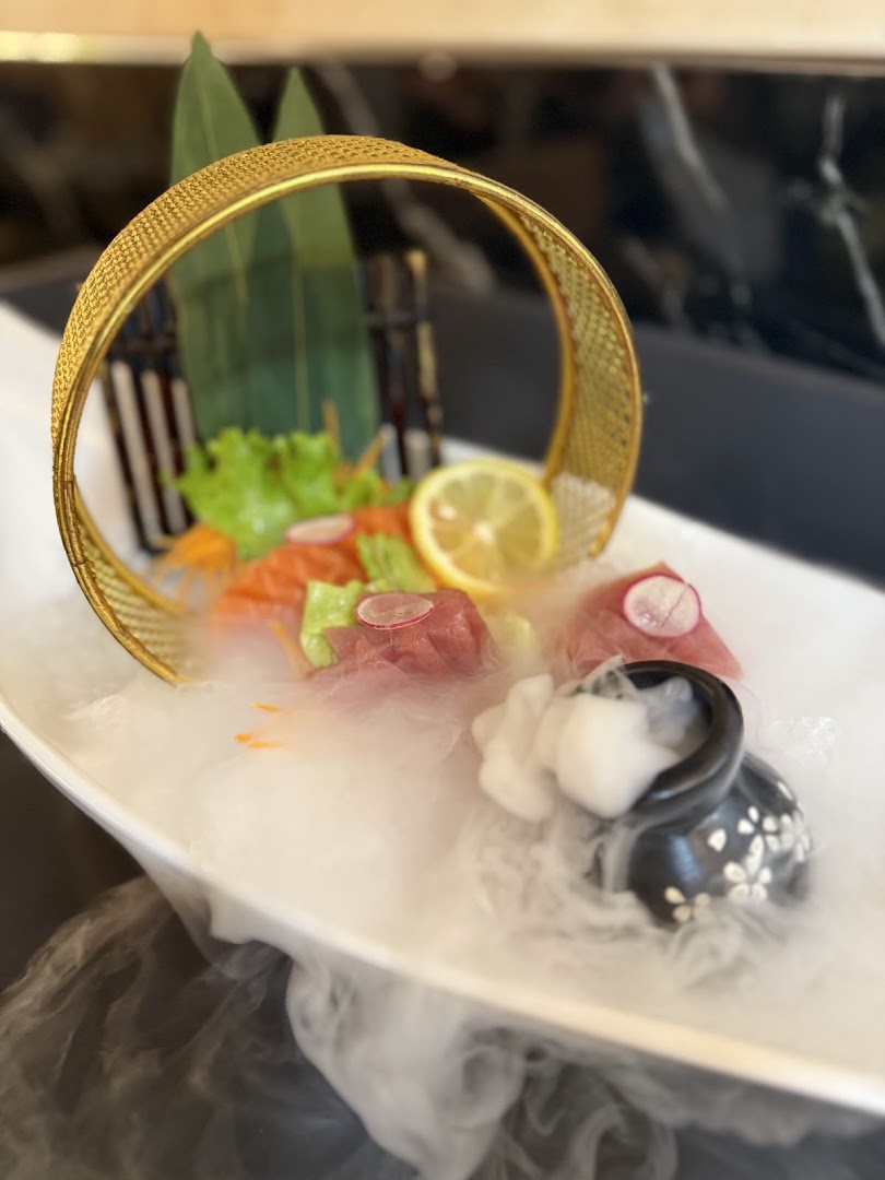 Yoshi Fusion Sushi Restaurant