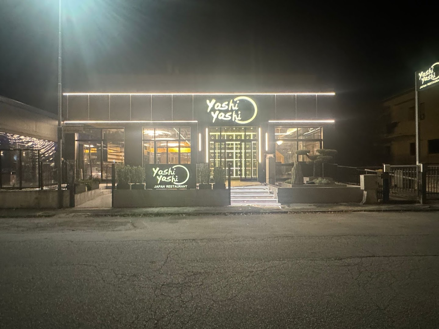 Yoshi Yoshi Ristorante Giapponese