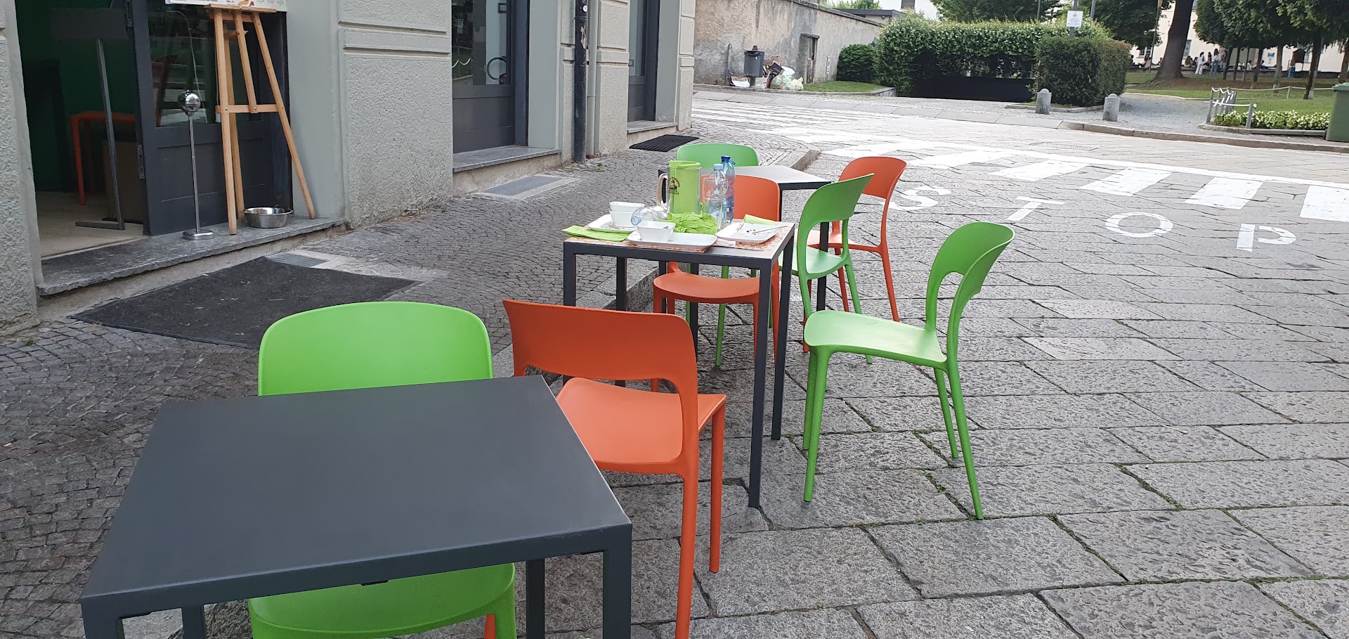 Yugen - Urban Diner | Colazione, Pranzo, Aperitivo e Cena in centro a Sondrio