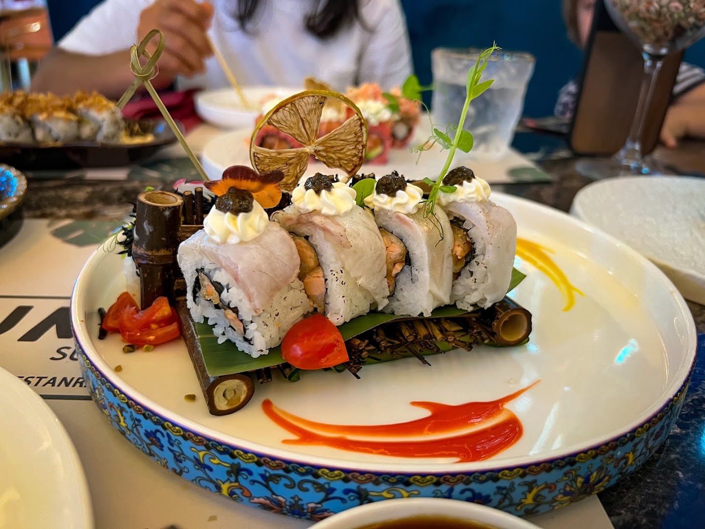 YUMI SUSHI