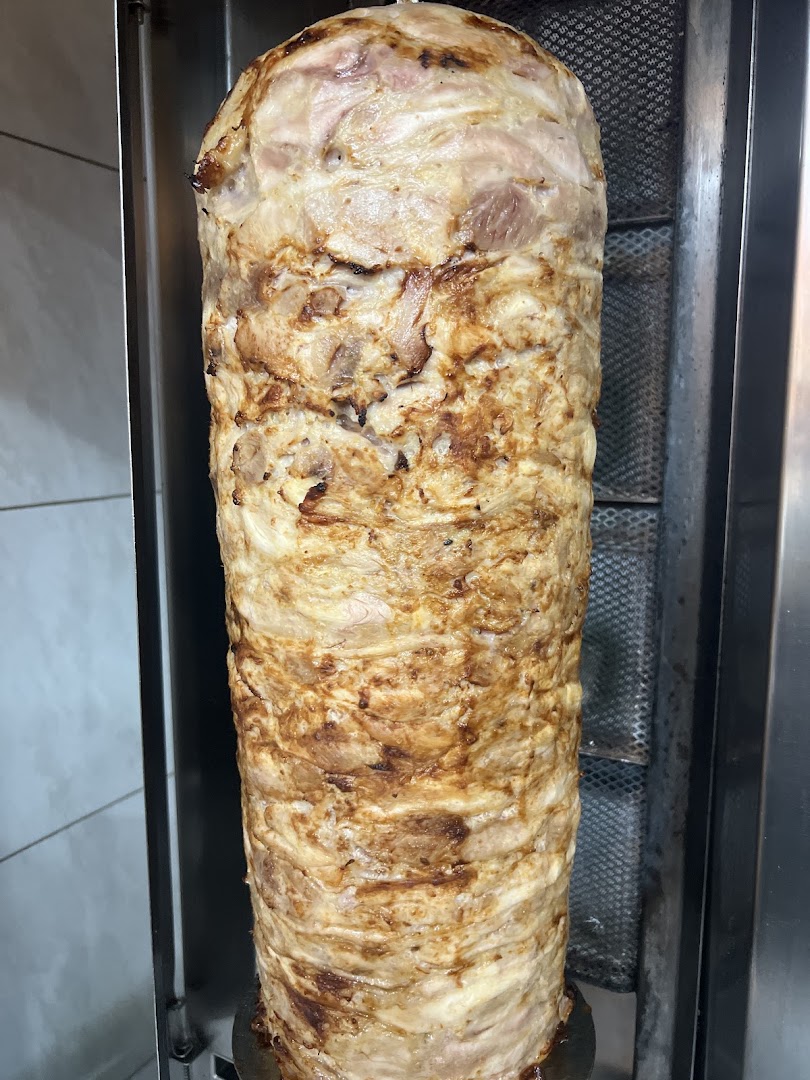 Yummy HALAL kebab