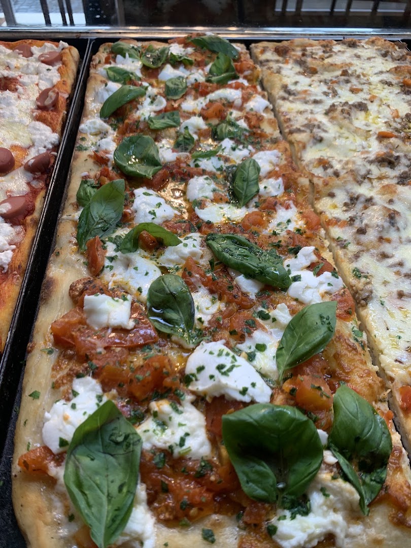 Yummy “Pizza & Kebab”
