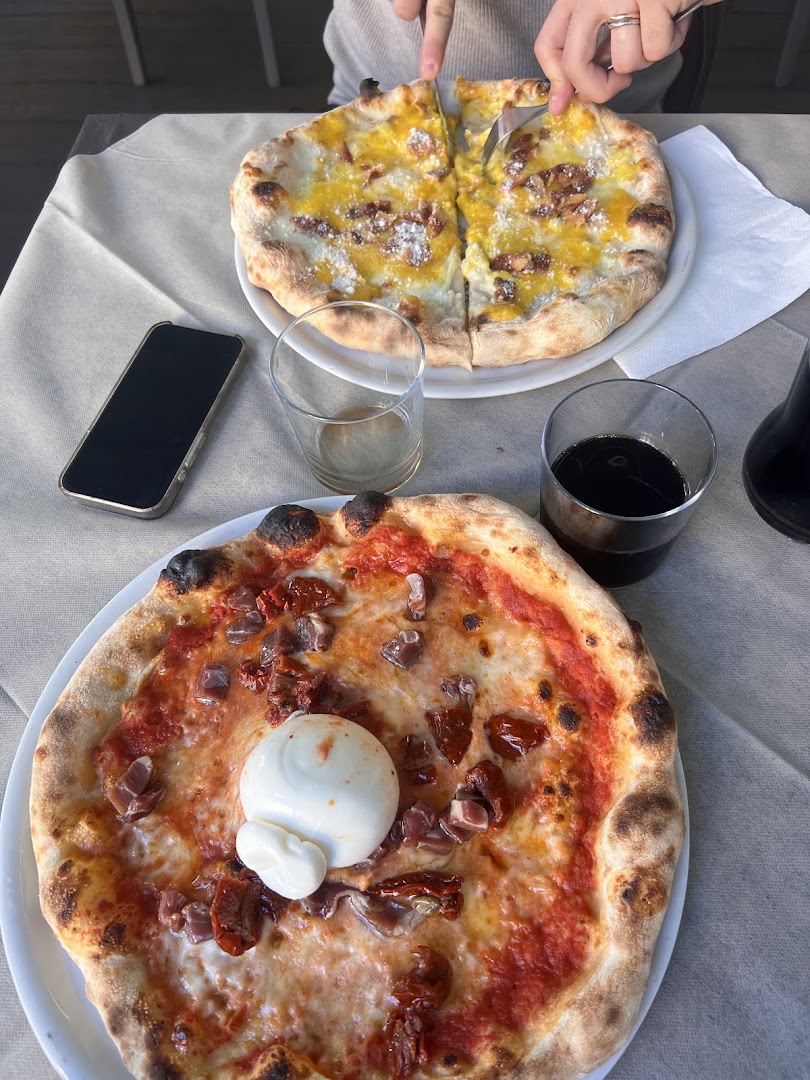 Zacapa RistoCafe e Pizzeria