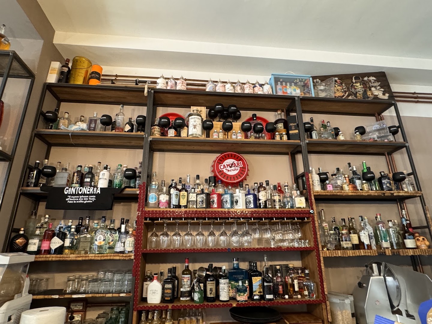 Zelig Cafè, Surbo