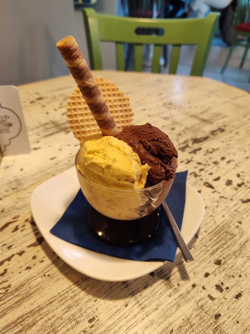 Zenzero - Gelateria + Bistrot, Rovereto