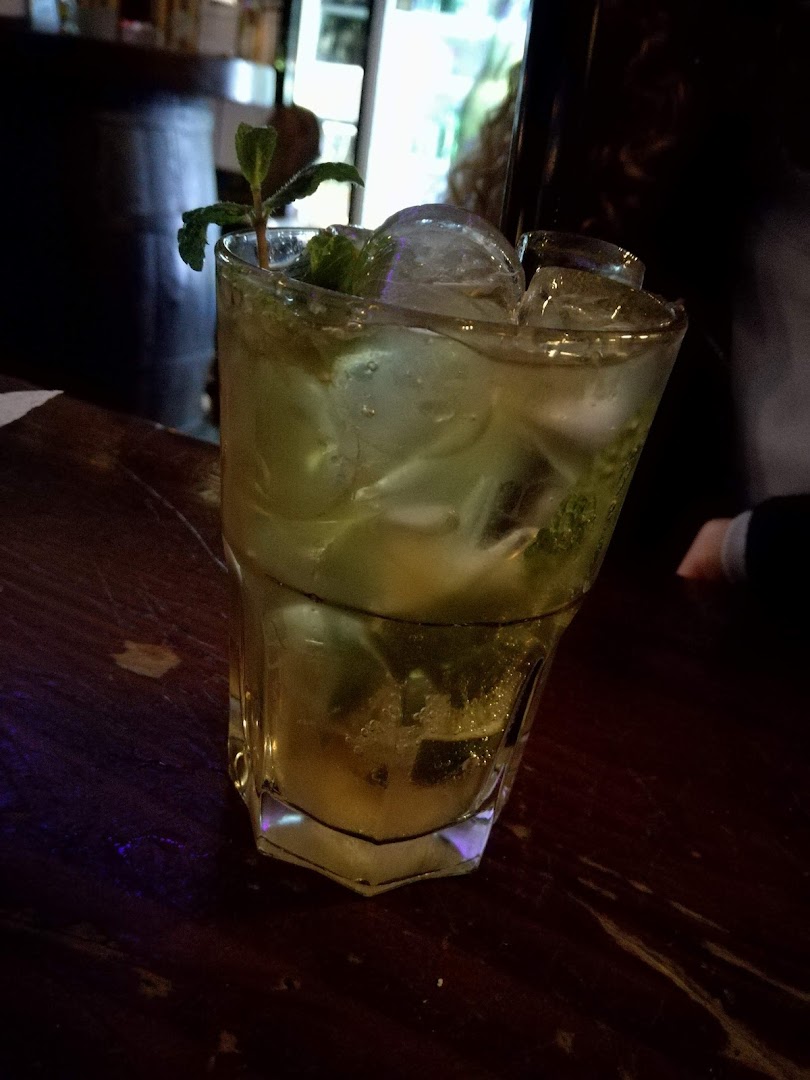 Zerbo Pub, Opera