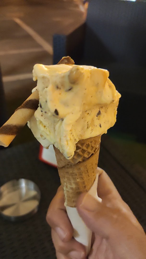 Zi Ada